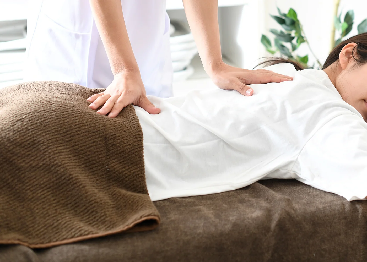 つづき接骨院・鍼灸院の選ばれる理由は国家資格者による一貫した対応